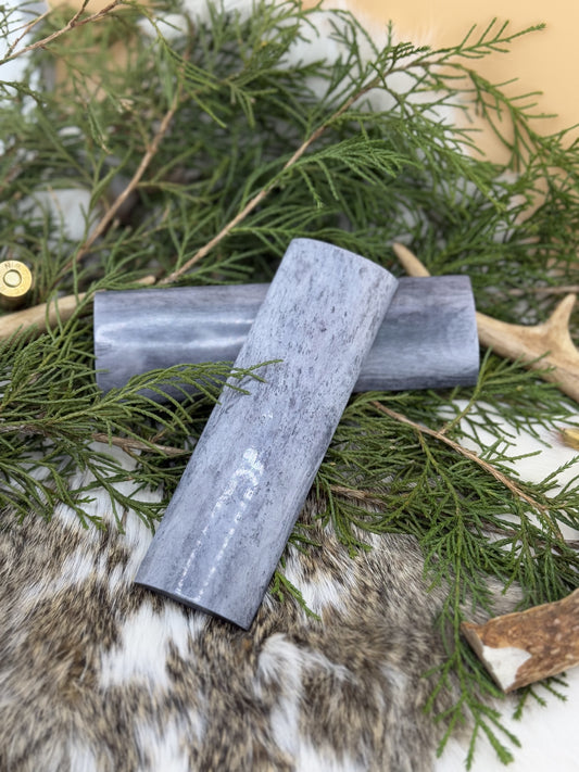 Crafting Custom Knives with Stabilized Wood Handles and Stormwind Knife Blanks for Versatile Use