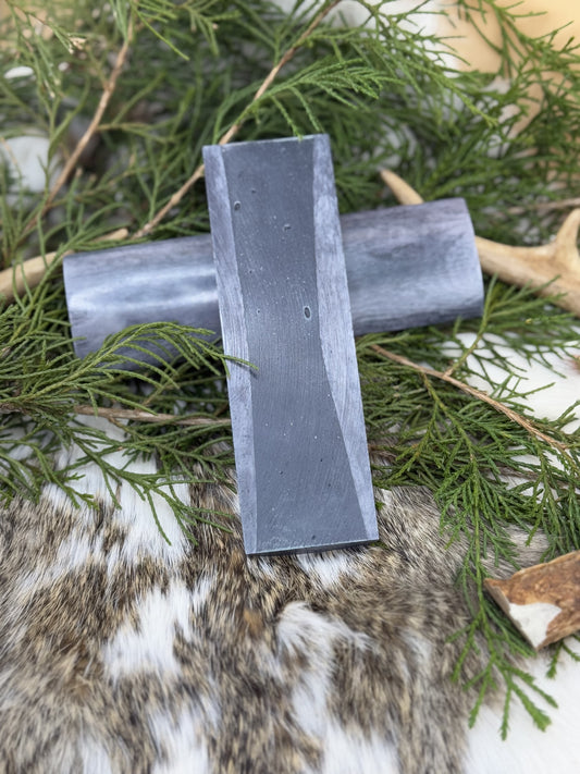 Craft Your First Knife with Recon Stone Handles and Stormwind Blanks