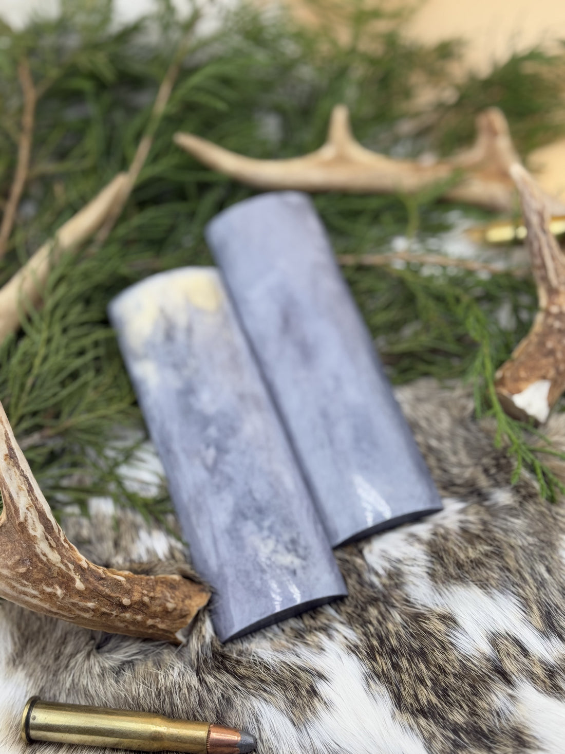 Crafting Versatile Blades with Exotic Handle Materials and Superior Knife Steels