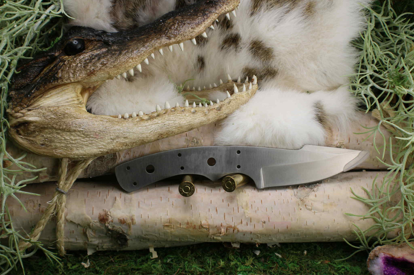 S4 - The Stormwind Skinner - Harpoon Point Blade Blank with Sheath. 440c stainless steel