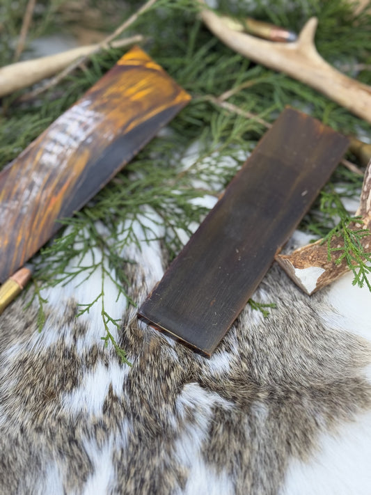 Comprehensive Guide to Selecting Knife Handle Materials Including Camel Bone and Burl Wood