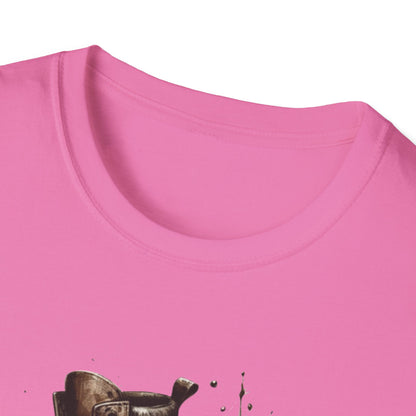 Trail Boss Cotton Tee: Bear-Proof Humor, Eco-Friendly Comfort, Versatile Outdoor Wear