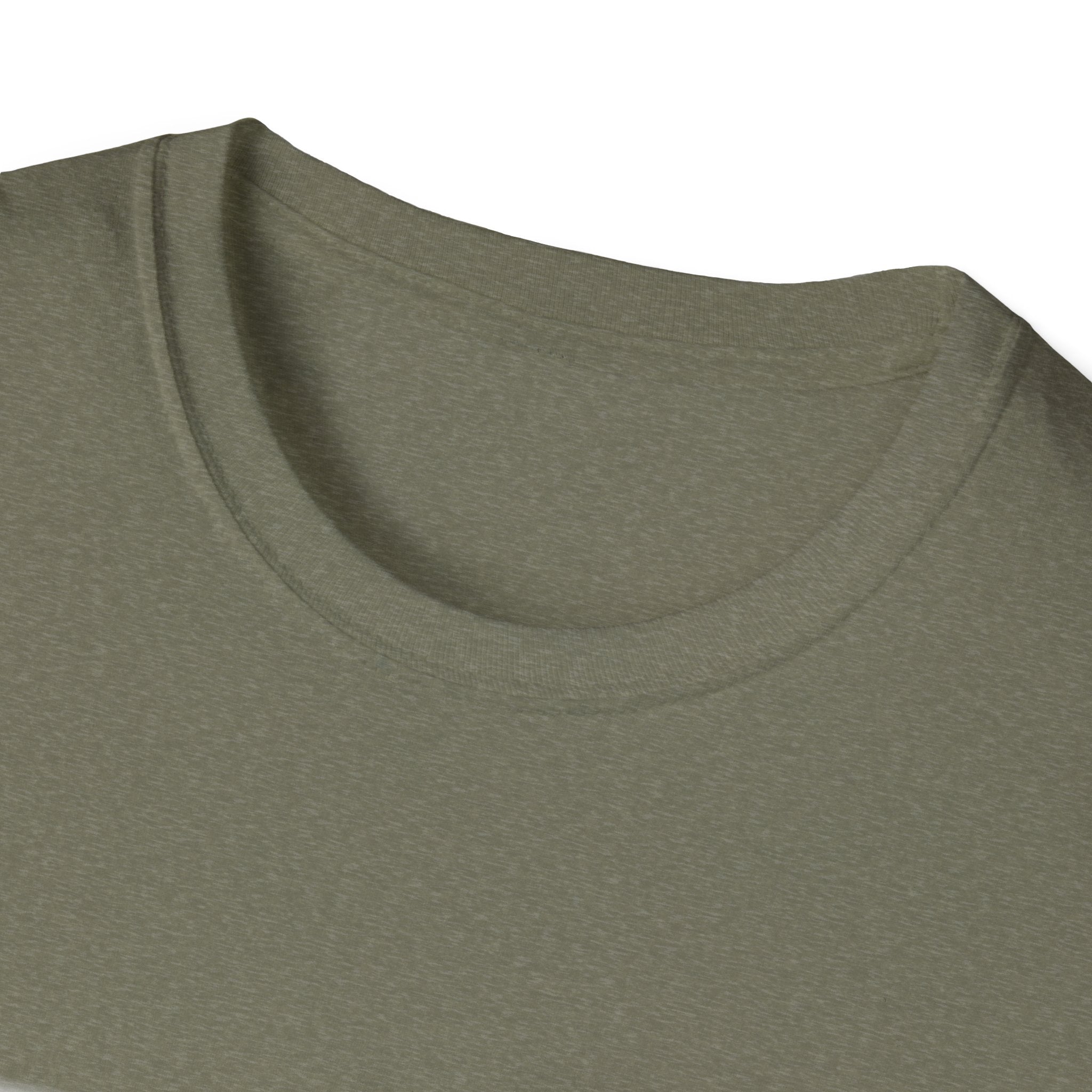 Blade Enthusiasts Soft-Style Tee - Knifeologist | Ethical & Lightweight Cotton Blend for Everyday Wear