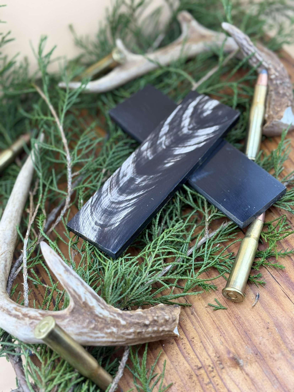 Striped Black Buffalo Horn Knife Scales  High-Contrast Handle Material 1.5 x 5 x 1/4