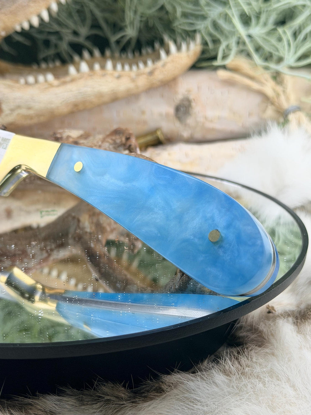 Fillet Knife with Water Resin