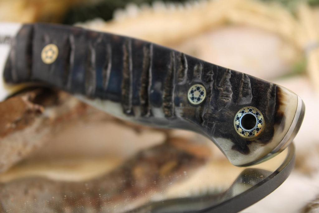 Trailing Point with Black Ram Horn, Mosaic Pins & Lanyard