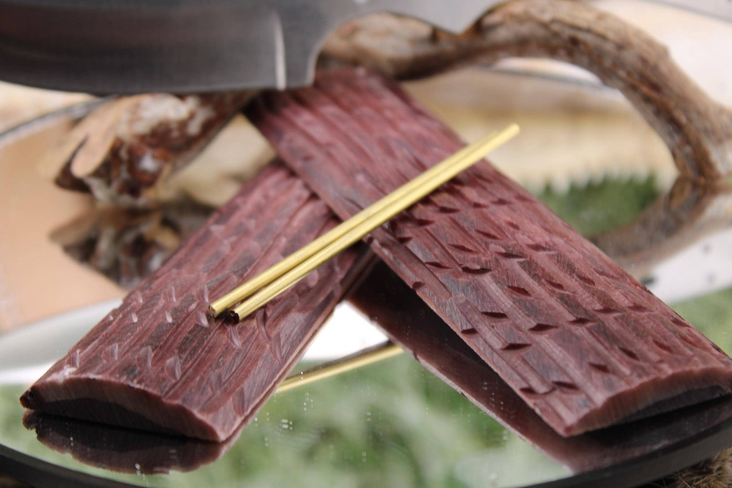 DIY Knife Making Kit15: Harpoon Hunter Blade, Stag Jigged Red Bone Scales, Brass Pins