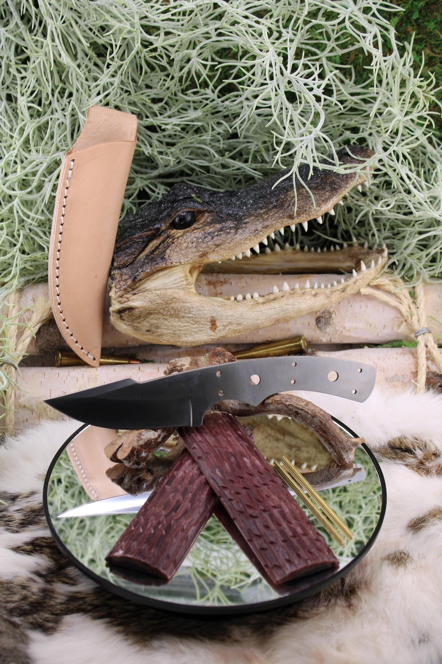 DIY Knife Making Kit15: Harpoon Hunter Blade, Stag Jigged Red Bone Scales, Brass Pins